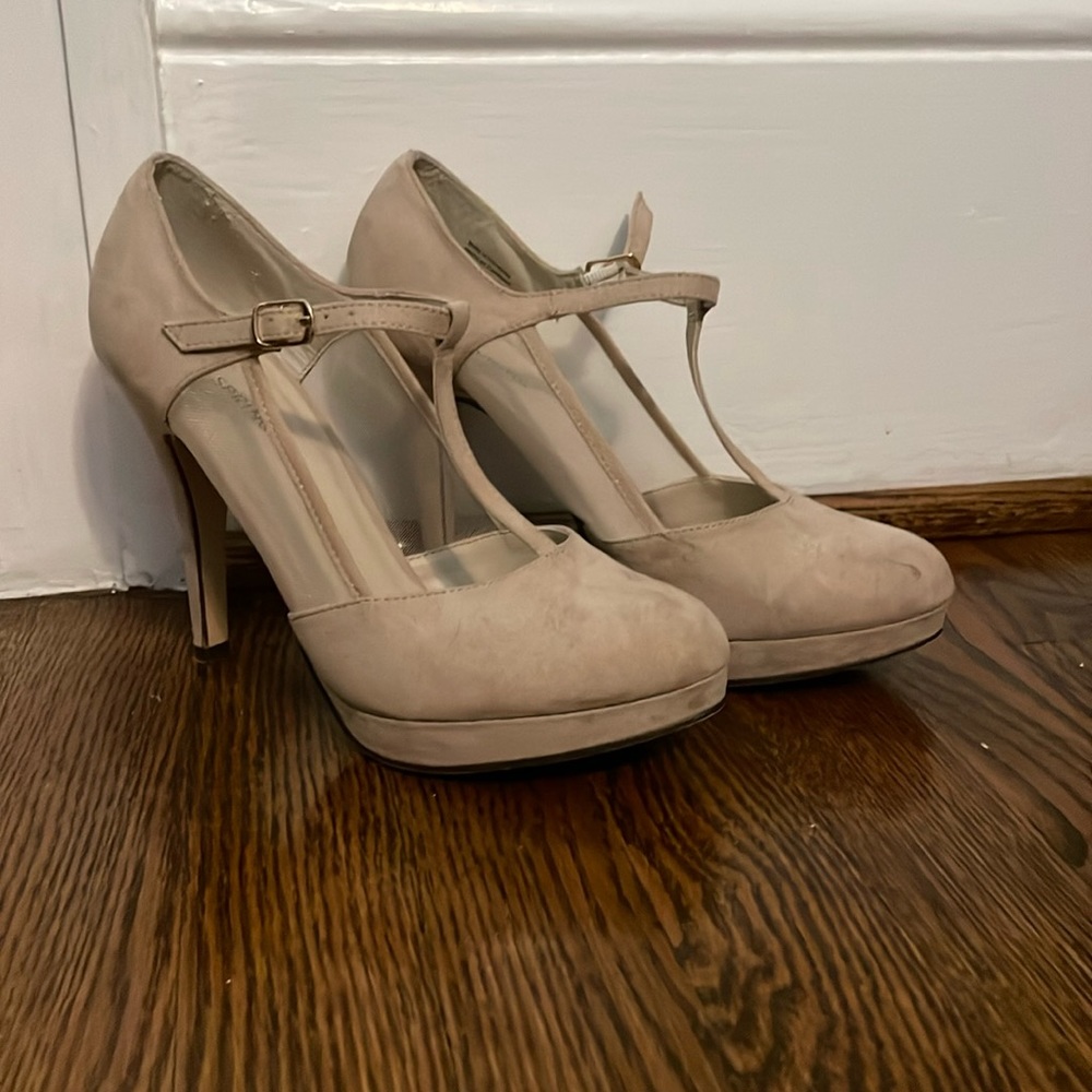 Suede high heel